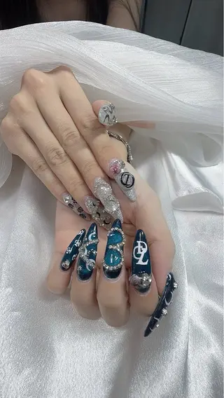 ネイル spade nail reinaのネイルデザイン