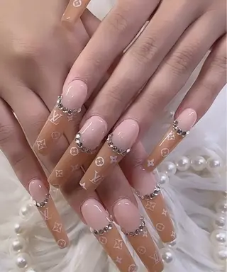ネイル Ami Meliaのネイルデザイン