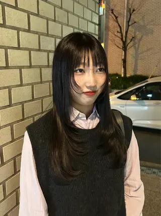 ロング SOLO 尼崎 hana💫レイヤーのヘアスタイル