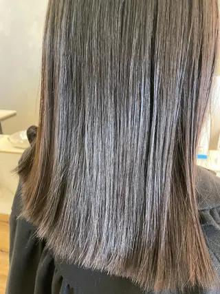 セミロング カラー EIGHT MAYUのヘアスタイル