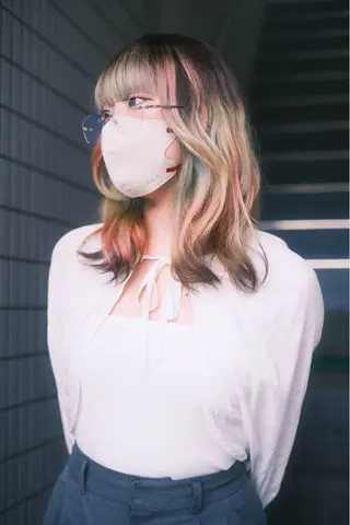 ミディアム カラー ヘアアレンジ 個性爆弾💣 ダブルカラー/ゆかのヘアスタイル