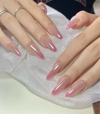 ネイル Yuri ユリのネイルデザイン
