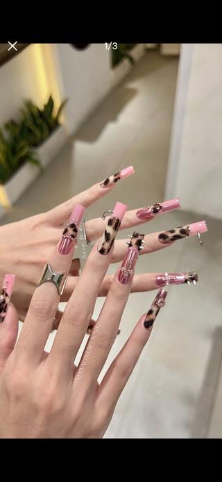 ネイル sunnynail 小桃のネイルデザイン