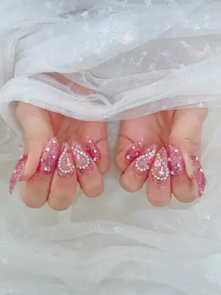 セミロング ヘイシ ユウカのネイルデザイン