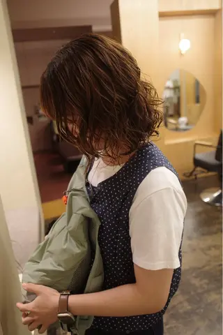 ショート カラー パーマ 西山 紗耶香🪽 透明感カラー/ボブのヘアスタイル
