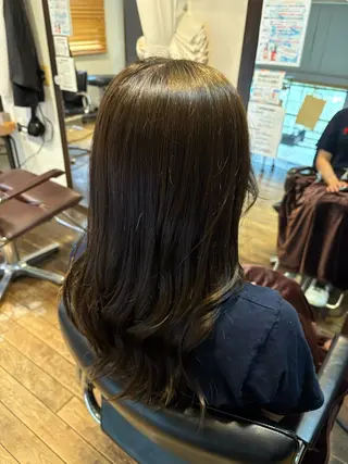 ロング カラー 奥山 和奏のヘアスタイル