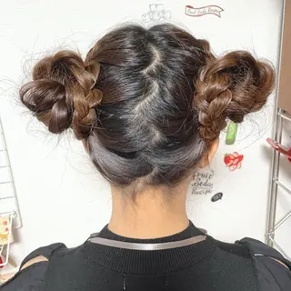 ヘアアレンジ イーチブライト EachBrightのヘアスタイル