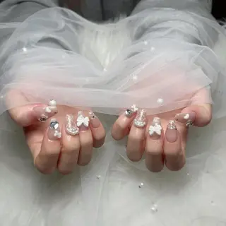 ネイル PEEKABOO 旧:momo京橋のネイルデザイン