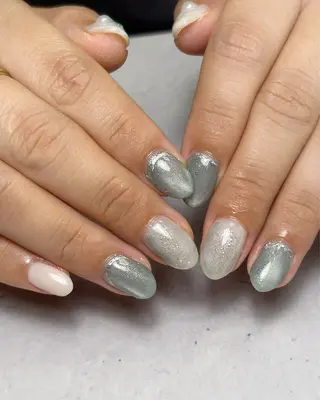 ネイル ころろんネイル nazuのネイルデザイン