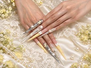 ネイル WOMIAO 大塚💎のネイルデザイン