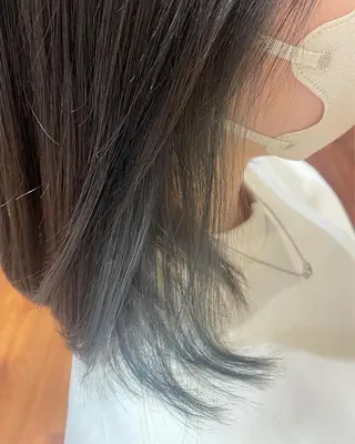 ミディアム 前田 花綸のヘアスタイル