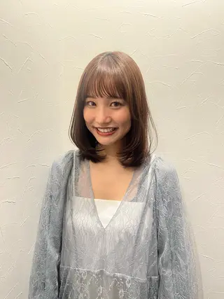 ミディアム カラー 柔らかい艶暖色 レイヤー🫧姫汝のヘアスタイル