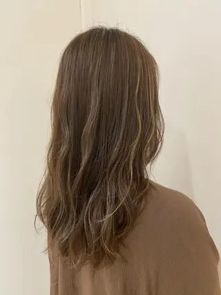 ロング カラー 美髪・透明感カラー 西川仁弥のヘアスタイル