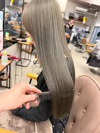 セミロング カラー AiM 大名 似合わせカットのヘアスタイル
