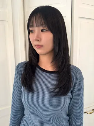 カラー ブリーチカラー🎀 韓国風/寺門美優のヘアスタイル
