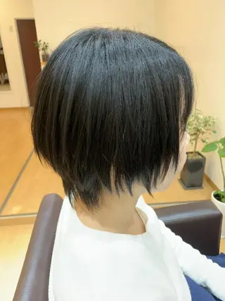 ショート サトウ シューイチのヘアスタイル