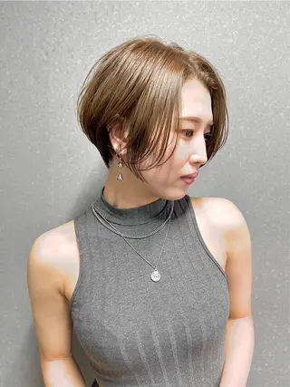 ショート est-r. Shionのヘアスタイル