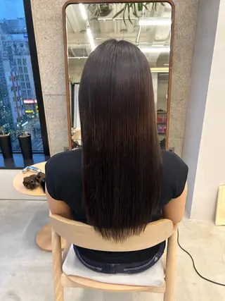 ロング カラー SiLO Yukinaのヘアスタイル
