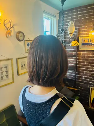 ミディアム アズグロウヘアー福本 明里のヘアスタイル