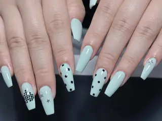 ネイル RiRi Belle Nail池袋のネイルデザイン