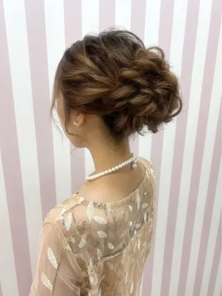 セミロング 吉田 美悠のヘアスタイル