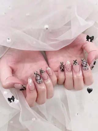 ネイル ️🫧みつき/ 渋谷/痛ネイル️🫧のネイルデザイン