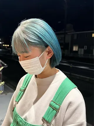 ショート mizuki / 似合わせブリーチのヘアスタイル