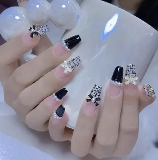 ネイル Queen‘s なんのネイルデザイン