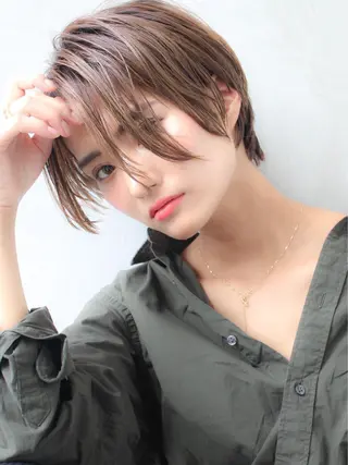 ショート カラー 🉐レイヤー/塩見 弘樹🉐渋谷のヘアスタイル