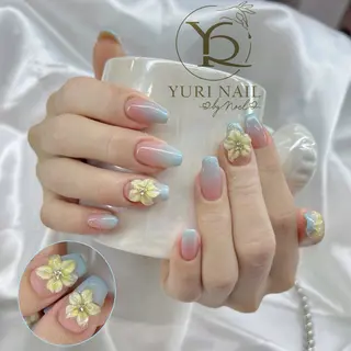 ネイル YURI Nail NARITAのネイルデザイン