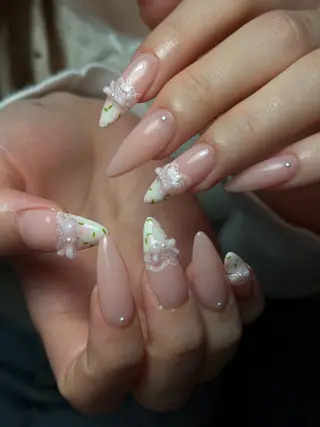 ネイル CoMo Nailのネイルデザイン