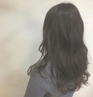 ロング カラー マルヤマ リナの眉毛・アイブロウイメージ