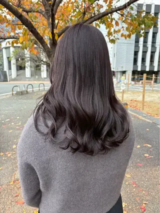 ロング カラー qpulaあいみ 透明感カラーのヘアスタイル