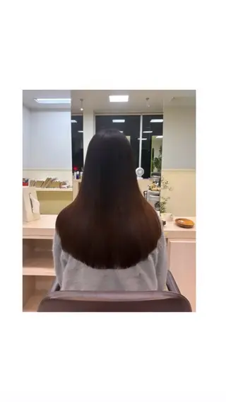 ロング 寺下 佳世乃のヘアスタイル