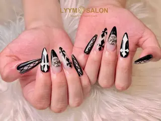 ネイル LYYM Salonのネイルデザイン