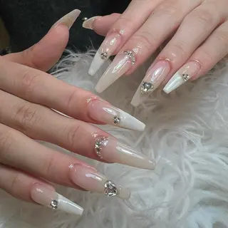 ネイル Anh ゴテゴテネイルのネイルデザイン