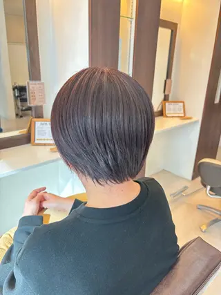 カラー 山本 詩織のヘアスタイル