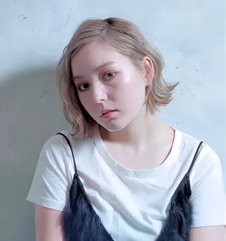 ミディアム カラー 髪質改善×潤艶カラー ⭐️岡田崇彰のヘアスタイル