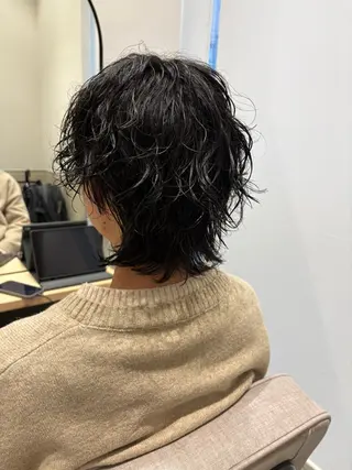 ミディアム パーマ メンズ 仲地 大地のヘアスタイル