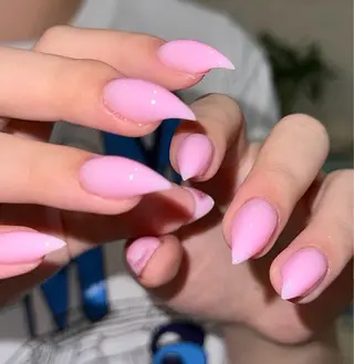 ネイル 🍒Luvia ワンホンネイルのネイルデザイン
