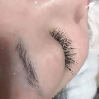 マツエク・マツパ Tinaネイル 難波のネイルデザイン