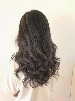 セミロング 髪質改善 レイヤー Naoyaのヘアスタイル