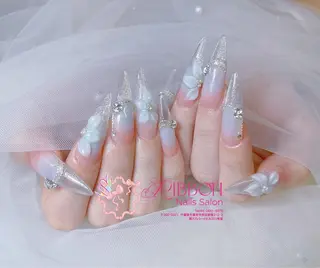 ネイル Luna ri..のネイルデザイン