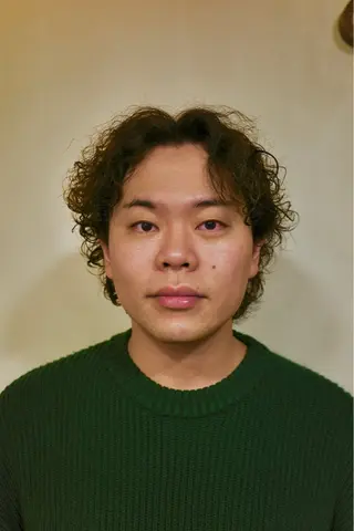ショート パーマ メンズ 浅岡 昭汰のヘアスタイル