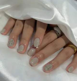 ネイル LAVISHもも /大和駅徒歩1分🐾のネイルデザイン