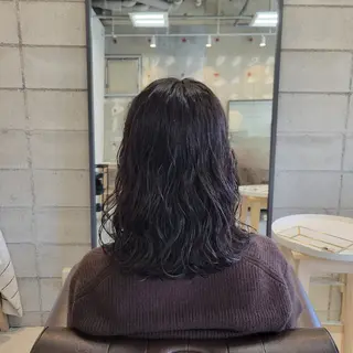 ミディアム パーマ な ほのヘアスタイル