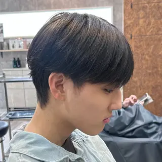 メンズ 透明感カラー 髪質 改善 Wカラー原心愛のヘアスタイル