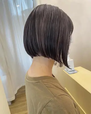 ショート カラー grand juteのヘアスタイル