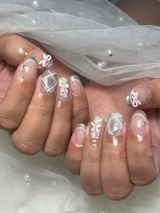 ネイル ✴︎ Delightのネイルデザイン