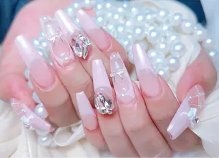 ネイル M🌷nail 長さだし専門店のネイルデザイン